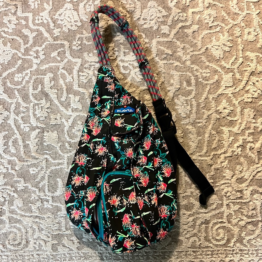 Kavu Cross Body Sling Bag